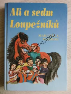 ALI A SEDM LOUPEŽNÍKŮ, MARCELA MARBOE, **an