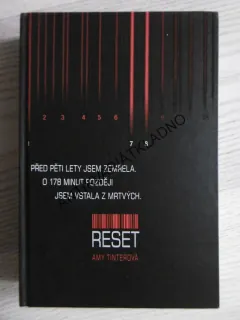 RESET, AMY TINTEROVÁ, **an