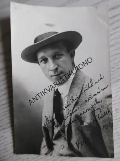 MUŽ V KLOBOUKU, 1922, CHÝNĚ,  POHLEDNICE