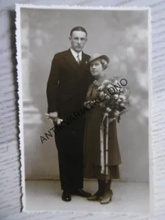 MUŽ A ŽENA, S KVĚTINOU,1935, FOTOPOHLEDNICE,