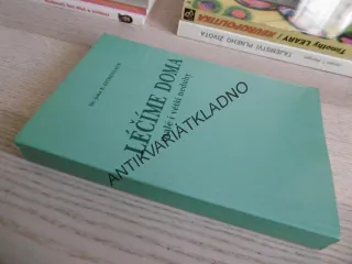 LÉČÍME DOMA MALÉ I VĚTŠÍ NEDUHY, JOHN E. EICHENLAUB, **an