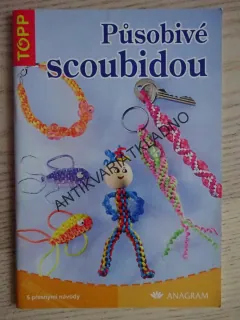 PŮSOBIVÉ SCOUBIDOU, S PŘESNÝMI NÁVODY, **an