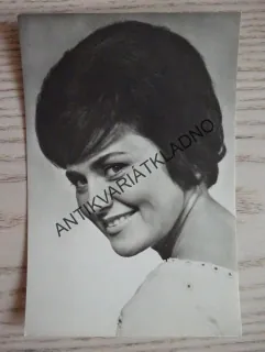 KLEPÁČOVÁ EVA