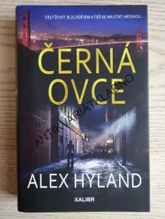ČERNÁ OVCE, ALEX HYLAND, **an