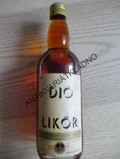 LIKER DIÓ LIKÖR, MAĎARSKO, 0,5 L, CCA 60-70 LÉTA