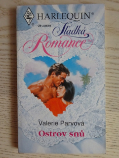 OSTROV SNŮ, VALERIE PARVOVÁ, **an