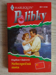 NEBEZPEČNÁ MSTA, DAPHNE CLAIROVÁ, **an