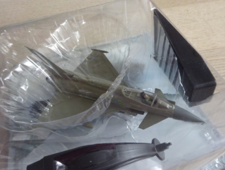 SBĚRATELSKÝ MODEL, STÍHACÍ LETOUN, VELKÁ BRITÁNIE, EUROFIGHTER TYPHOON F.2, ZJ921, 2008, 1:100