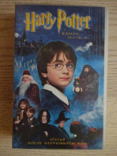 HARRY POTTER A KÁMEN MUDRCŮ, VHS